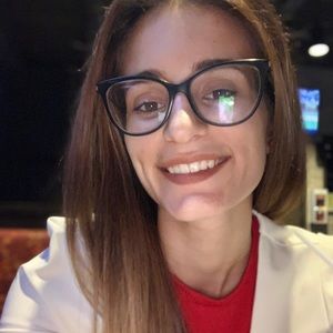 Meet your Posher, Márcia